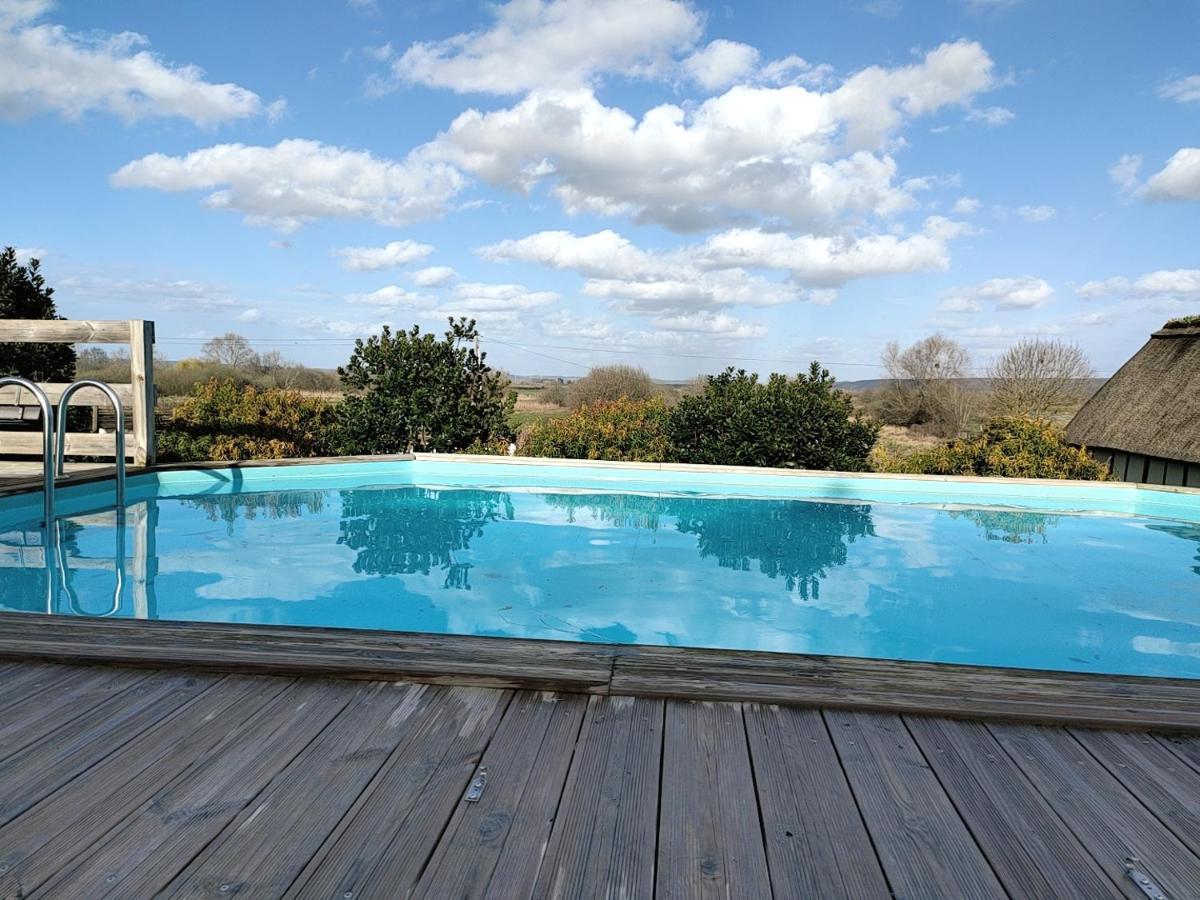 Villa La Maraiquaise Marais-Vernier Exterior foto